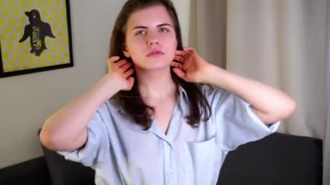 Isabel online show from 04-05-26, 09:28