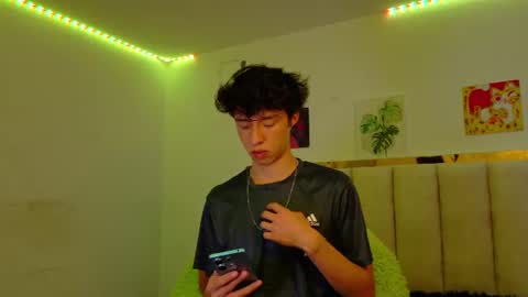 juanmres online show from 06-09-26, 05:57