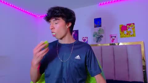 juanmres online show from 06-21-26, 05:10