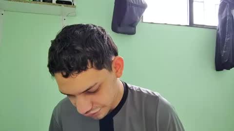 juansuarez204 online show from 02-04-25, 04:50