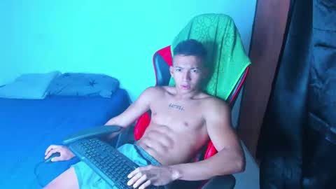 Snapshot of juansw66 chatting on 04-26-26, 03:53 juansw66 online show from 04-26-26, 03:53
