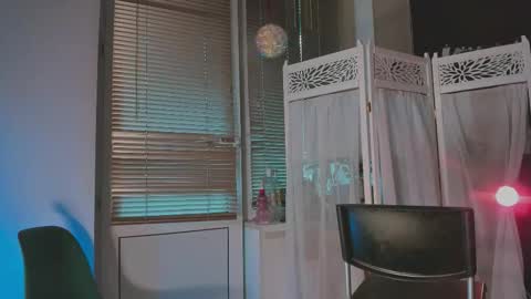 Arina online show from 09-21-25, 02:51