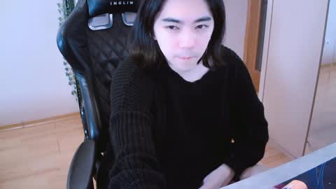 Aoi online show from 12-16-24, 06:32