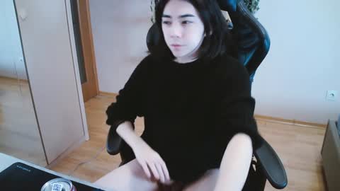 Aoi online show from 01-12-25, 09:19