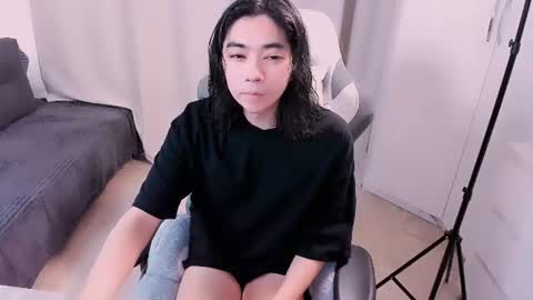 Aoi online show from 07-10-26, 10:51