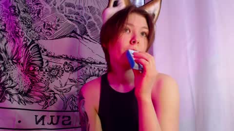 Snapshot of judy_wood chatting on 04-04-26, 10:35 Judy online show from 04-04-26, 10:35