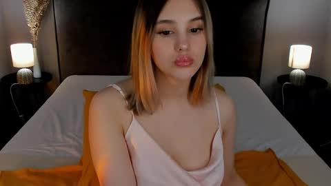 Angelica online show from 02-17-25, 05:04