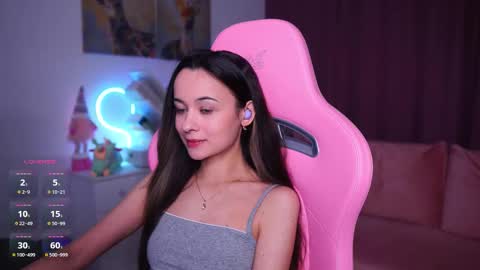 Snapshot of juicy___angel chatting on 01-17-26, 02:22 Angelina online show from 01-17-26, 02:22