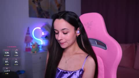 Snapshot of juicy___angel chatting on 01-18-26, 01:59 Angelina online show from 01-18-26, 01:59