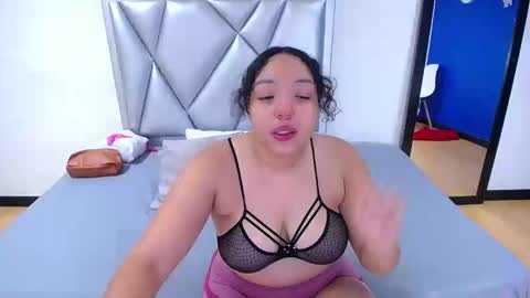 Snapshot of juicy_bignipples18 chatting on 01-09-25, 01:45 juicy_bignipples18 online show from 01-09-25, 01:45