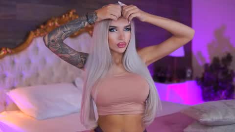 Jessye online show from 09-23-25, 07:50