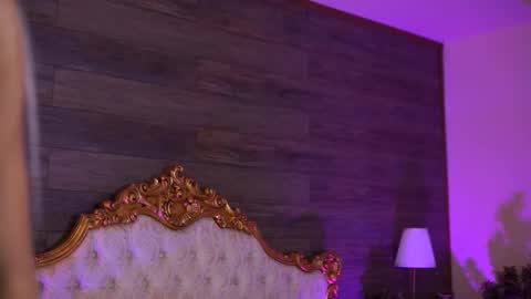 Jessye online show from 09-28-25, 07:52