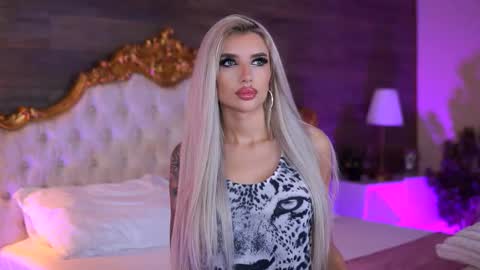 Jessye online show from 09-29-25, 07:51