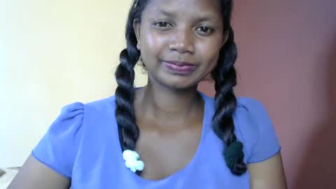 stellah online show from 03-11-25, 08:52