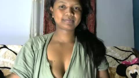 Snapshot of juicy_pretty chatting on 06-29-26, 03:46 stellah online show from 06-29-26, 03:46