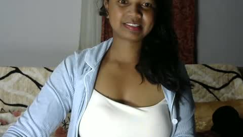 Snapshot of juicy_pretty chatting on 07-12-26, 01:40 stellah online show from 07-12-26, 01:40