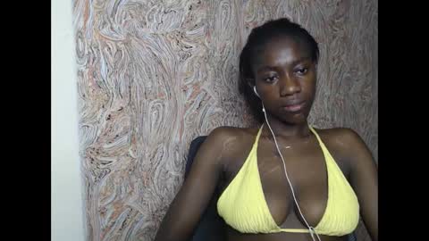 queen online show from 02-08-25, 05:08
