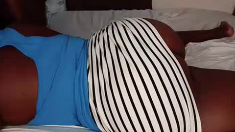 Sweetass online show from 10-30-25, 06:26