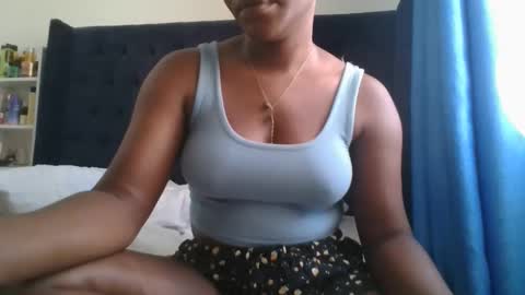 Snapshot of juicycandy234 chatting on 05-20-26, 05:35 pretty online show from 05-20-26, 05:35