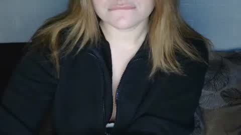 juicycherry99 online show from 12-03-24, 08:50