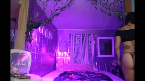 Snapshot of juicyjayxxx69 chatting on 11-22-25, 03:27 juicyjayxxx69 online show from 11-22-25, 03:27