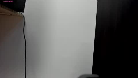 juicykitten1 online show from 09-18-25, 11:12