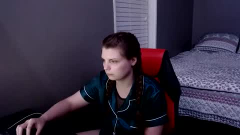 juicymomma1223 online show from 01-07-25, 03:14