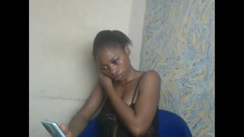 juicypiexx online show from 02-18-25, 07:52