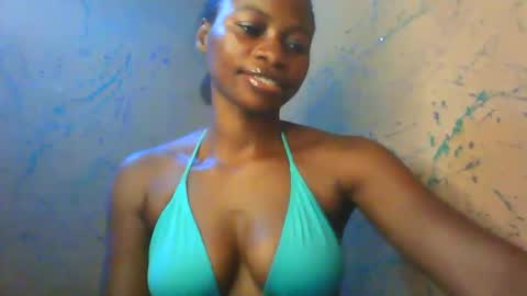 juicypiexx online show from 10-20-25, 04:51