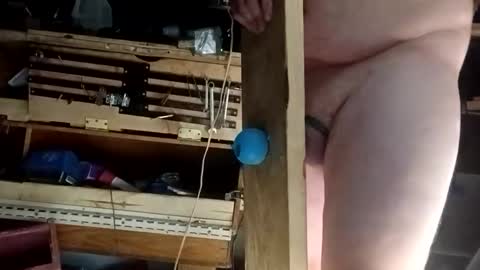 Snapshot of juicyweiner chatting on 04-28-26, 06:29 juicyweiner online show from 04-28-26, 06:29