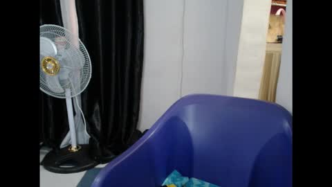 juicyxpink online show from 09-12-25, 07:19