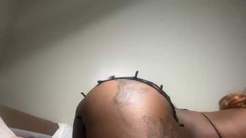 juicyy_mochaa online show from 10-23-25, 03:06