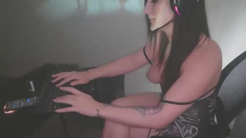 juju16be online show from 04-04-26, 11:02