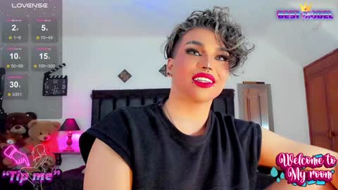 Snapshot of jujubee_lander chatting on 01-10-25, 04:20 Jujubee online show from 01-10-25, 04:20