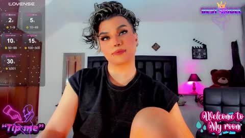 Snapshot of jujubee_lander chatting on 02-01-25, 03:18 Jujubee online show from 02-01-25, 03:18