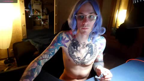 Snapshot of juleea_doll chatting on 04-07-26, 07:03 Julia online show from 04-07-26, 07:03