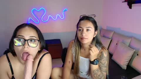 Jules and Gia online show from 02-03-25, 09:18