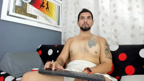 Snapshot of juleslake2 chatting on 10-26-25, 06:03 juleslake2 online show from 10-26-25, 06:03