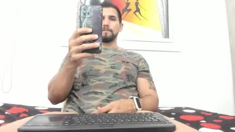 Snapshot of juleslatin122 chatting on 01-03-25, 08:32 Jules online show from 01-03-25, 08:32