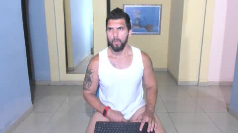 Snapshot of juleslatin122 chatting on 03-01-25, 11:58 Jules online show from 03-01-25, 11:58