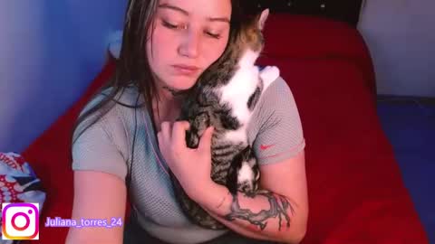  Juliana Torres  online show from 01-06-25, 11:42