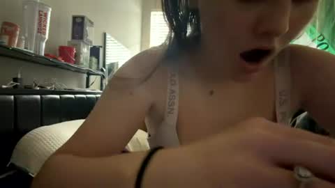 julia4_thewin online show from 07-10-26, 05:48