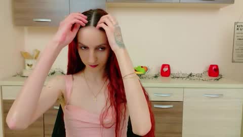 JuliaJae online show from 02-03-26, 07:24