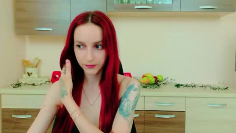 JuliaJae online show from 06-22-26, 04:31