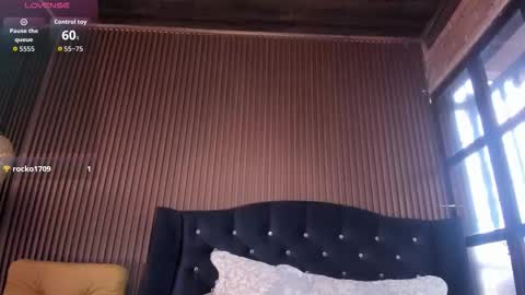 Julia online show from 01-17-26, 10:13