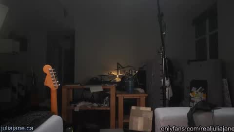 Julia Jane online show from 03-13-26, 02:40
