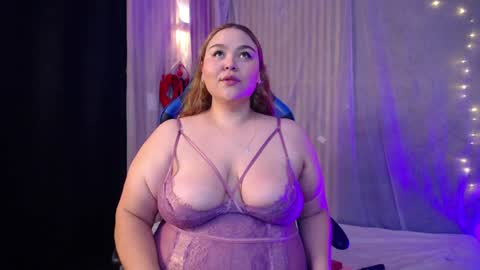 Snapshot of julia_sweet1_ chatting on 01-26-25, 06:59 Juliana online show from 01-26-25, 06:59