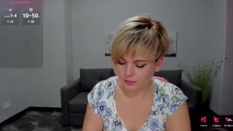 Julia online show from 01-11-25, 07:17