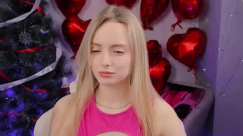 Snapshot of juliabrewwer chatting on 02-16-26, 03:08 Julia online show from 02-16-26, 03:08