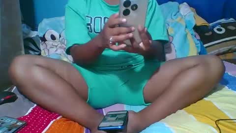 Snapshot of juliah02 chatting on 02-15-25, 11:50 juliah02 online show from 02-15-25, 11:50